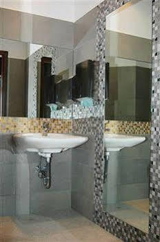 Fero Express Klimatyzowane Ac 3* Краків